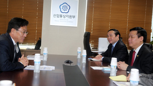 ຫວຽດນາມ - ສ.ເກົາຫຼີ ຈະລົງນາມສັນຍາການຄ້າເສລີໃນທ້າຍປີ 2014